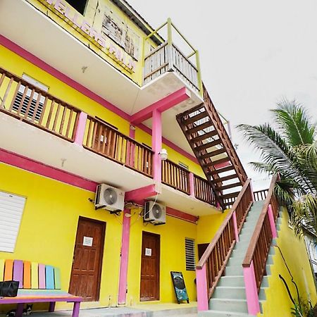 Travellers Palm Backpackers Hostel Кайе Колкер Екстериор снимка