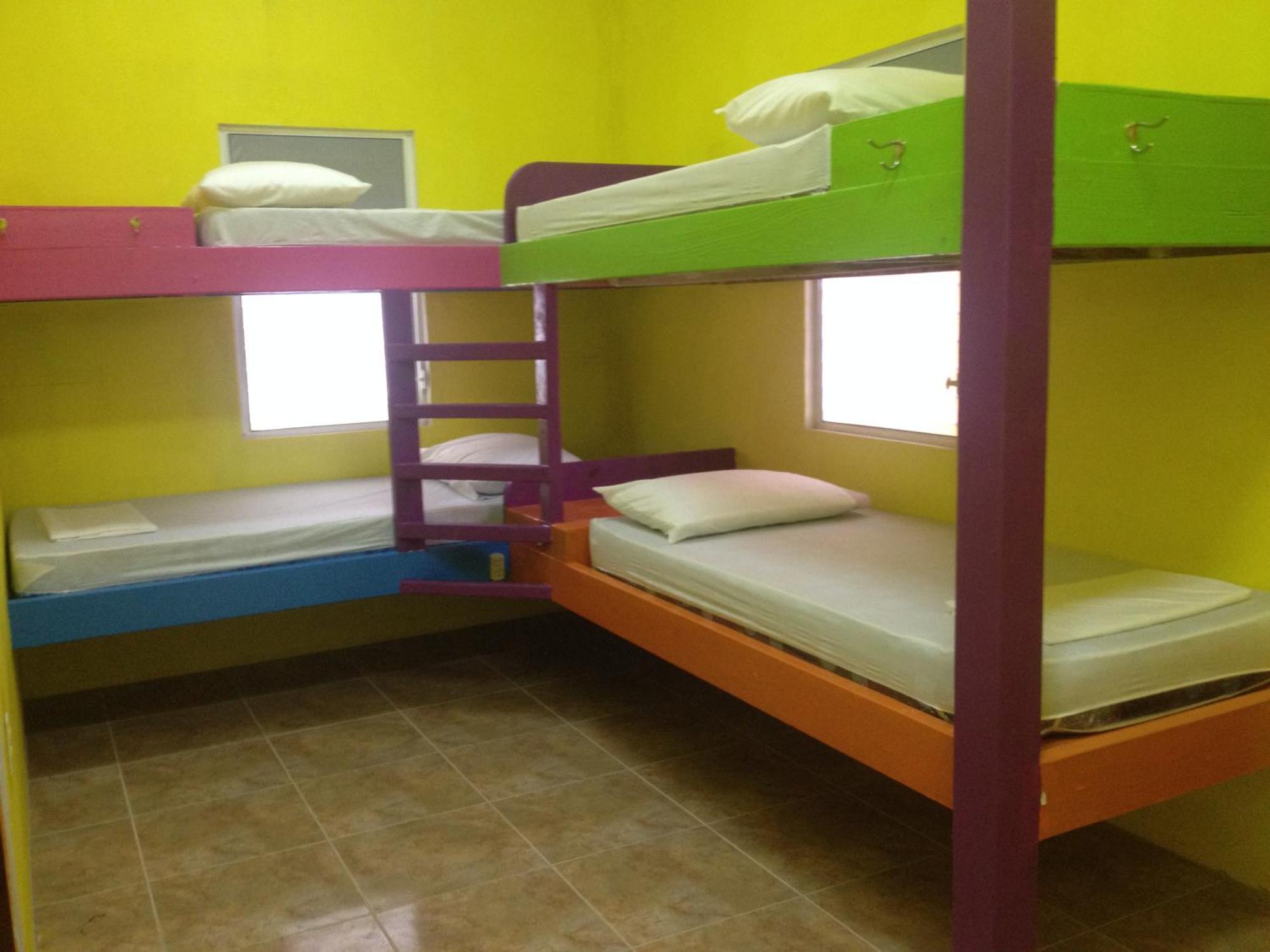 Travellers Palm Backpackers Hostel Кайе Колкер Екстериор снимка